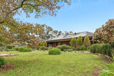 Property photo of 2 Hutchens Road Woodside SA 5244