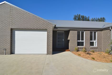 2/15 Hoskins Ave, Lithgow, NSW 2790