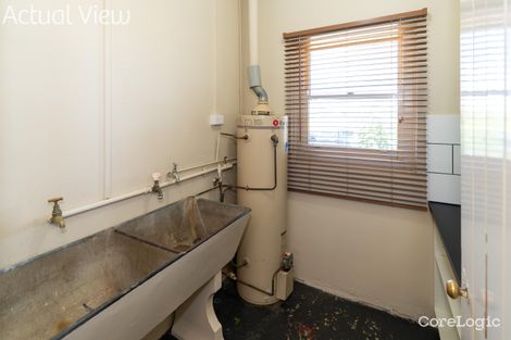 Property photo of 2 West Parade Wagga Wagga NSW 2650