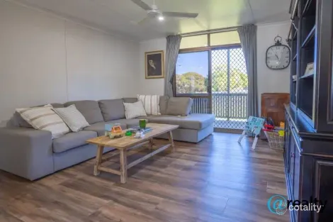 Property photo of 31 Fairview Drive Kingaroy QLD 4610