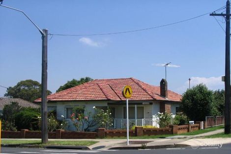 Property photo of 72 Auburn Road Birrong NSW 2143