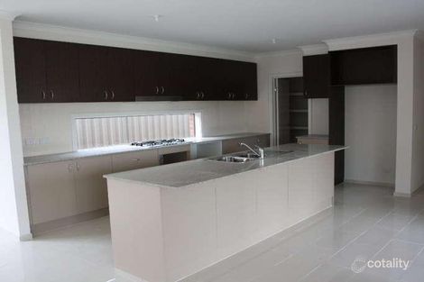 Property photo of 18 Limerick Road Cranbourne East VIC 3977