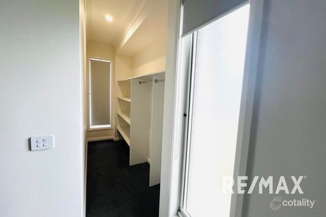 Property photo of 1/6 Exford Loop Bourkelands NSW 2650