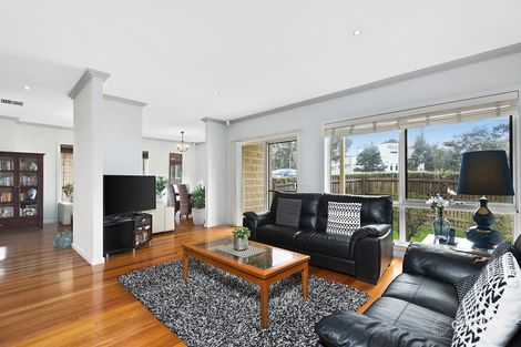 Property photo of 2/4 Lincoln Road Croydon VIC 3136