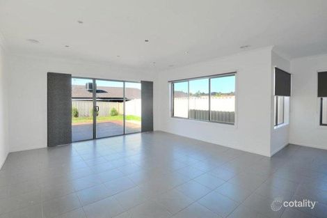 Property photo of 10 Belmar Crescent Canadian VIC 3350