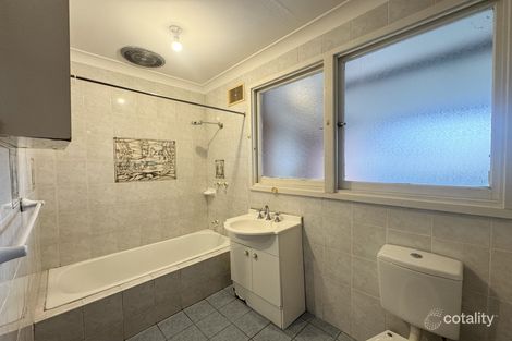 Property photo of 1 Bracknell Avenue Hebersham NSW 2770