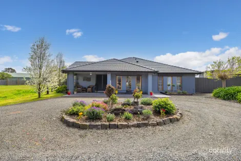 136 Sandy Creek Rd, Maffra, VIC 3860