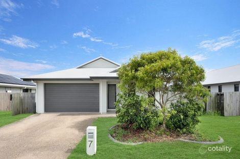Property photo of 7 Smugglers Cove Mount Low QLD 4818