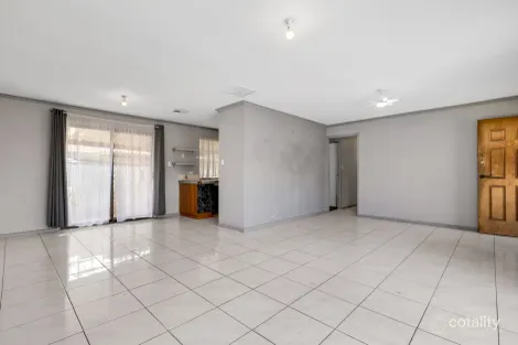 Property photo of 32 Anderson Walk Smithfield SA 5114
