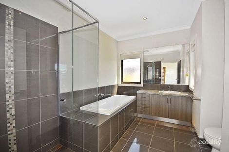 Property photo of 11 Fulham Way Wollert VIC 3750
