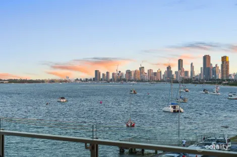 Property photo of 401/286 Marine Parade Labrador QLD 4215