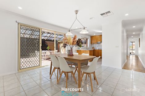 Property photo of 7 The Seekers Crescent Mill Park VIC 3082