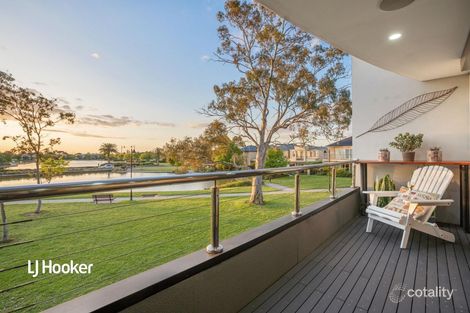 Property photo of 2/39 Windermere Crescent Mawson Lakes SA 5095