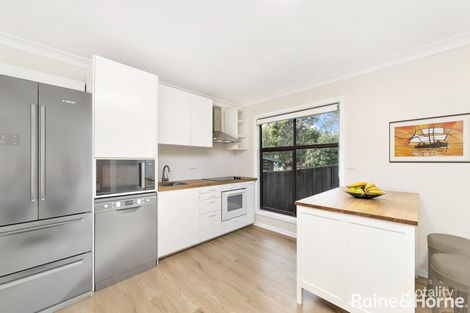 Property photo of 2 Longview Crescent Stanwell Tops NSW 2508