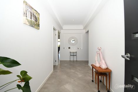 Property photo of 5 Hummock View Drive Craignish QLD 4655