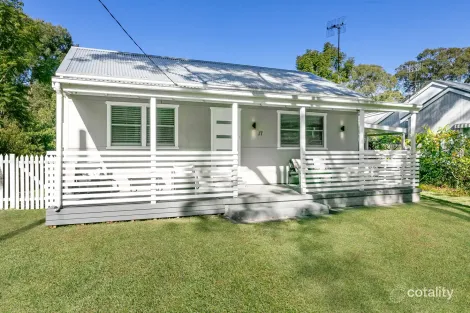 17 Emerald Ave, Pearl Beach, NSW 2256