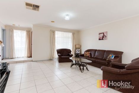 Property photo of 2 Nimbus Court Hampton Park VIC 3976