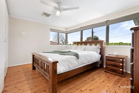Property photo of 18 Starr Close Camden NSW 2570
