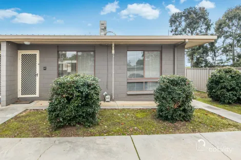 4/30 Pilcher St, Strathdale, VIC 3550