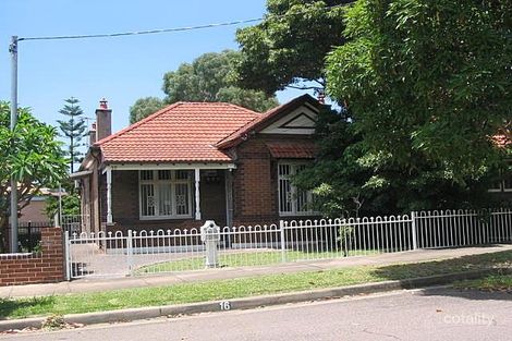 16 Leopold St, Croydon Park, NSW 2133