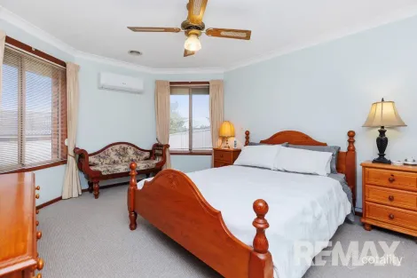Property photo of 4 Atherton Crescent Tatton NSW 2650