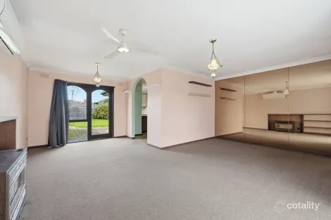 Property photo of 64 Cochrane Street Cranbourne VIC 3977