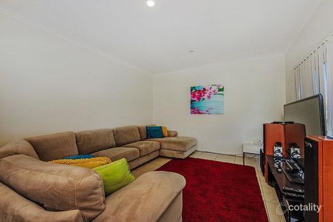 Property photo of 40 Palma Crescent Varsity Lakes QLD 4227