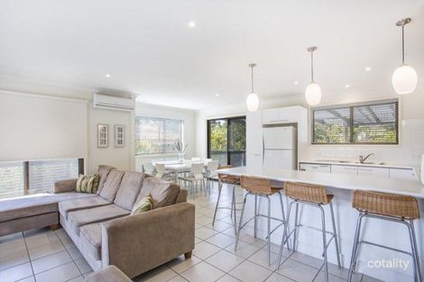 Property photo of 4 Mudges Avenue Narrawallee NSW 2539