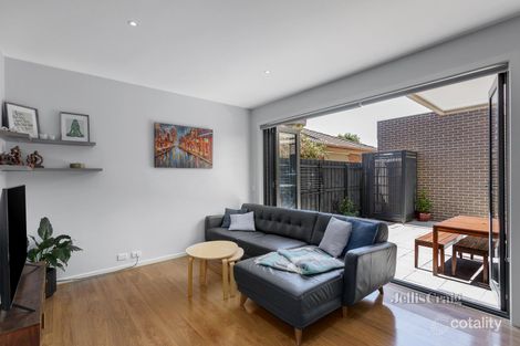 Property photo of 1C Castles Road Bentleigh VIC 3204