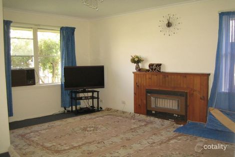Property photo of 5 Laurina Court Doveton VIC 3177