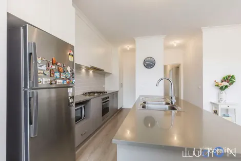 Property photo of 27 Woodward Loop Taylor ACT 2913