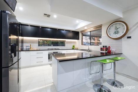 Property photo of 2 McNabb Place Lesmurdie WA 6076