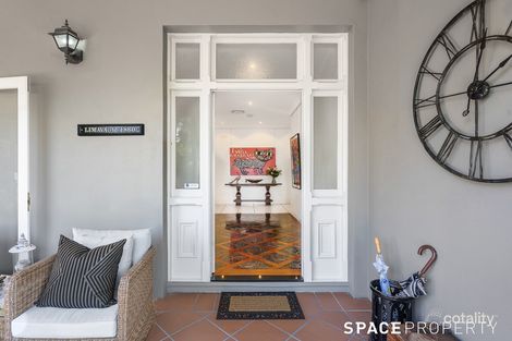 Property photo of 38 Kennigo Street Spring Hill QLD 4000