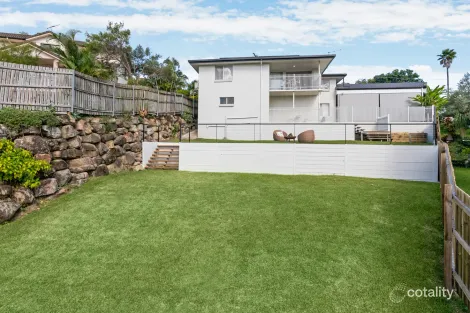 Property photo of 8 McIlwraith Avenue Balmoral QLD 4171
