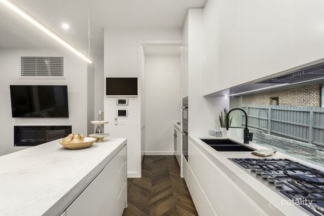 Property photo of 2/2 Osburn Avenue Balwyn North VIC 3104