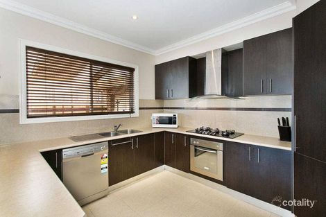 Property photo of 6 Wattlepark Street Caroline Springs VIC 3023