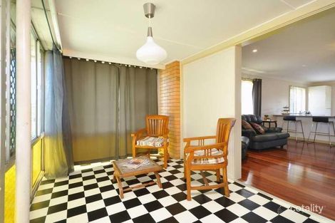 Property photo of 37 Jaguar Street Chermside West QLD 4032