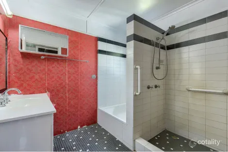 Property photo of 12 Viney Street Chermside West QLD 4032
