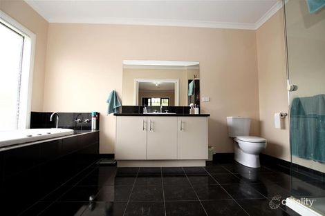 Property photo of 122 Commercial Road Koroit VIC 3282