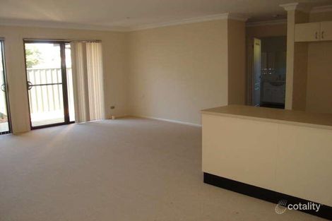 Property photo of 3/10 Takari Avenue Point Clare NSW 2250