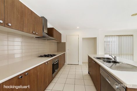Property photo of 48 Hemsley Drive Deer Park VIC 3023