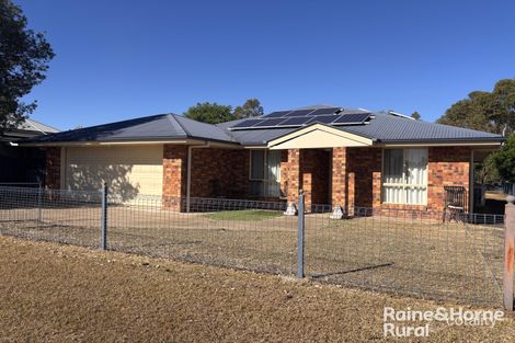 34 Lovell St, Roma, QLD 4455