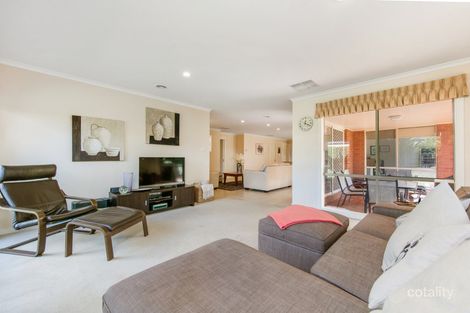 Property photo of 36 The Quays Narre Warren South VIC 3805