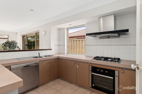 Property photo of 11 Holton Way Cannington WA 6107