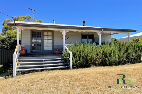 5 Flight St, Falcon, WA 6210