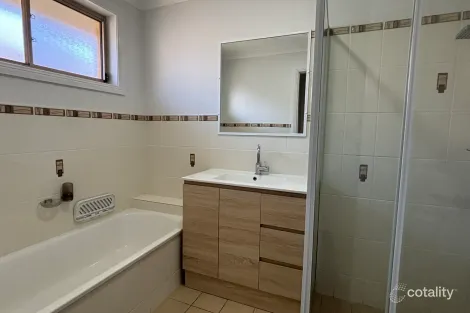 Property photo of 9A Baker Close Calala NSW 2340