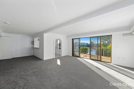 Property photo of 5/33-39 Hooker Boulevard Broadbeach Waters QLD 4218