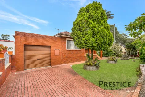 32 Butler Ave, Bossley Park, NSW 2176