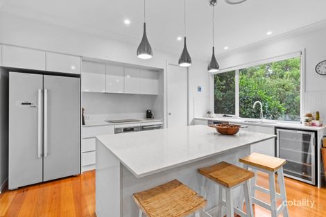 Property photo of 24 Wattle Crescent Moggill QLD 4070