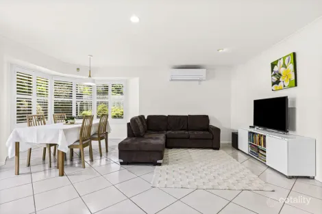 Property photo of 12 Jutsum Street Middle Ridge QLD 4350